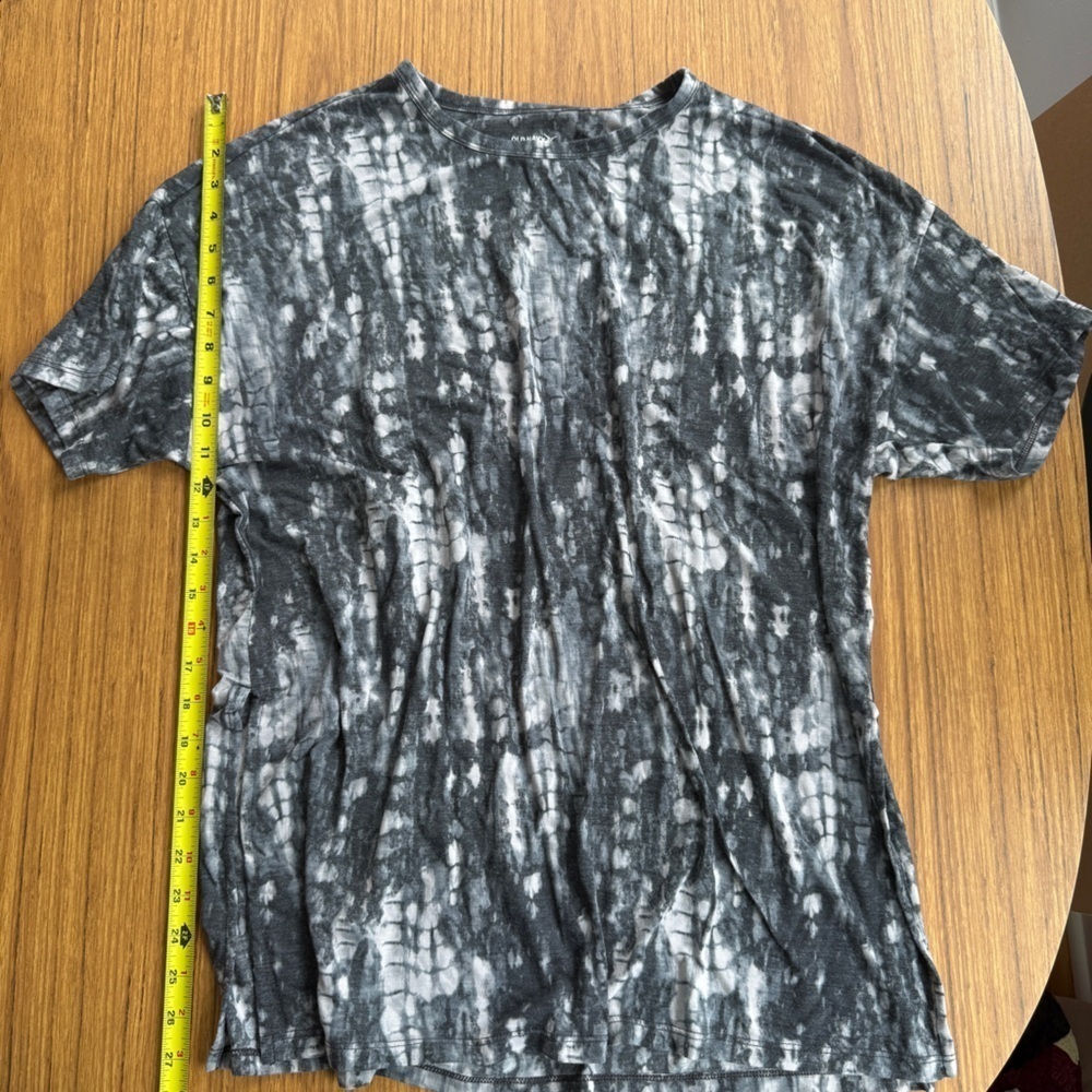 Old Navy Active Go-Dry Oversized Tunic Tee | Tie-Dye Grey/Black/White | Size M